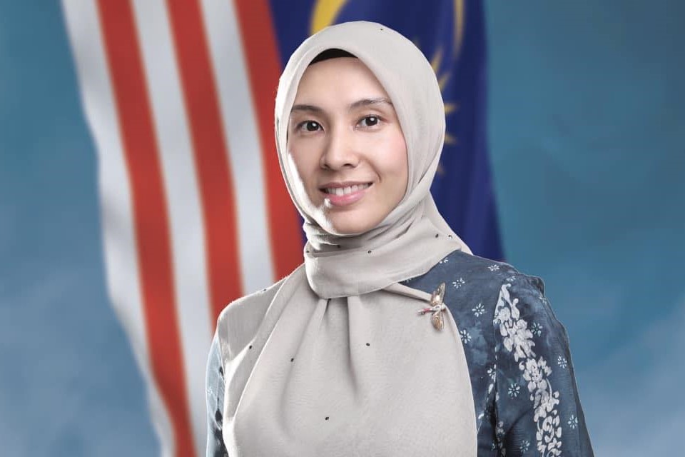 Nurul Izzah Dilantik Sebagai Pengerusi Baharu SERI | DagangNews