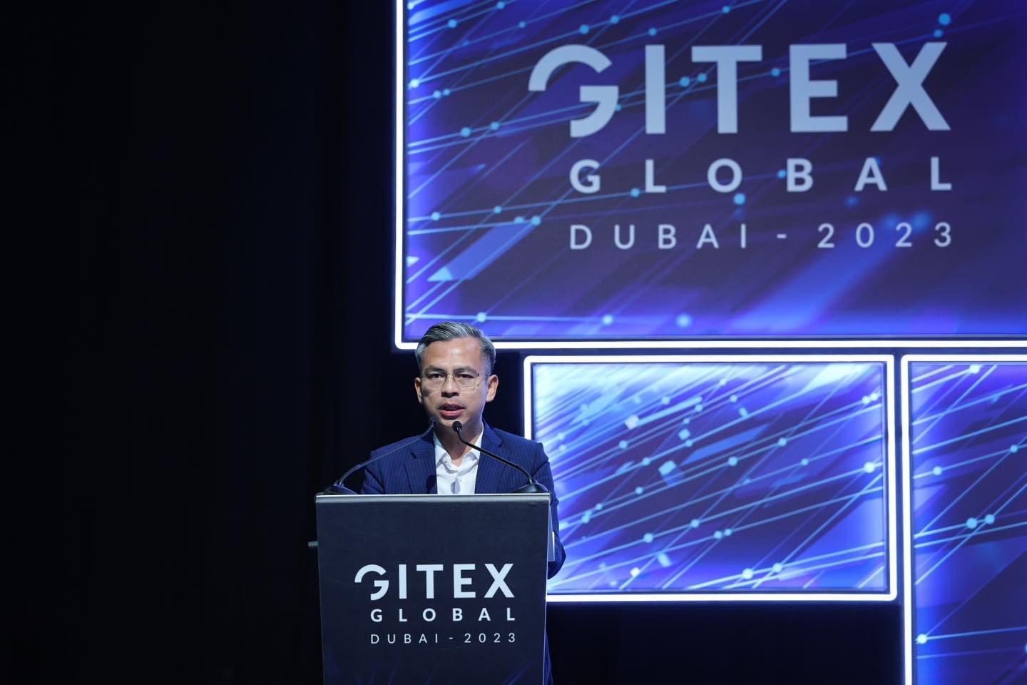 Dalam lawatan rasmi empat hari ke UAE, Fahmi Fadzil turut menghadiri GITEX Global 2023 dan ENS di Dubai