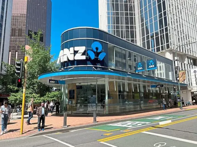 ANZ