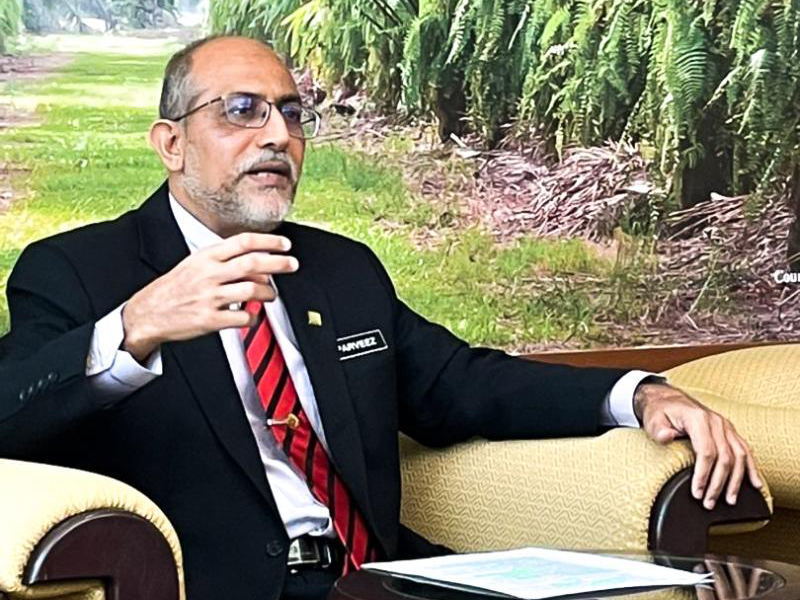 Datuk Dr. Ahmad Parveez Ghulam Kadir