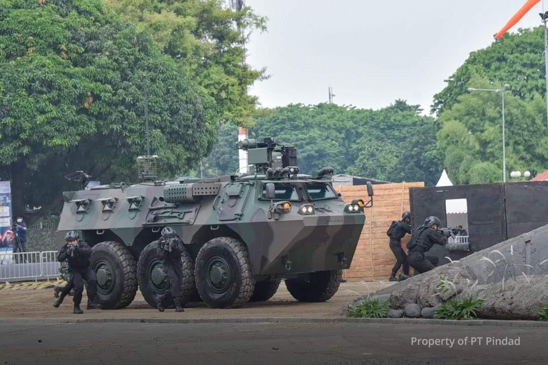 Kenderaan Anoa 6x6 turut bersaing untuk mendapatkan kontrak menggantikan kenderaan Radpanzer Condor Angkatan Tentera Malaysia.