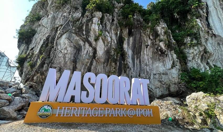 Gua Masoorat merupakan salah satu geotapak dalam Geopark Lembah Kinta.