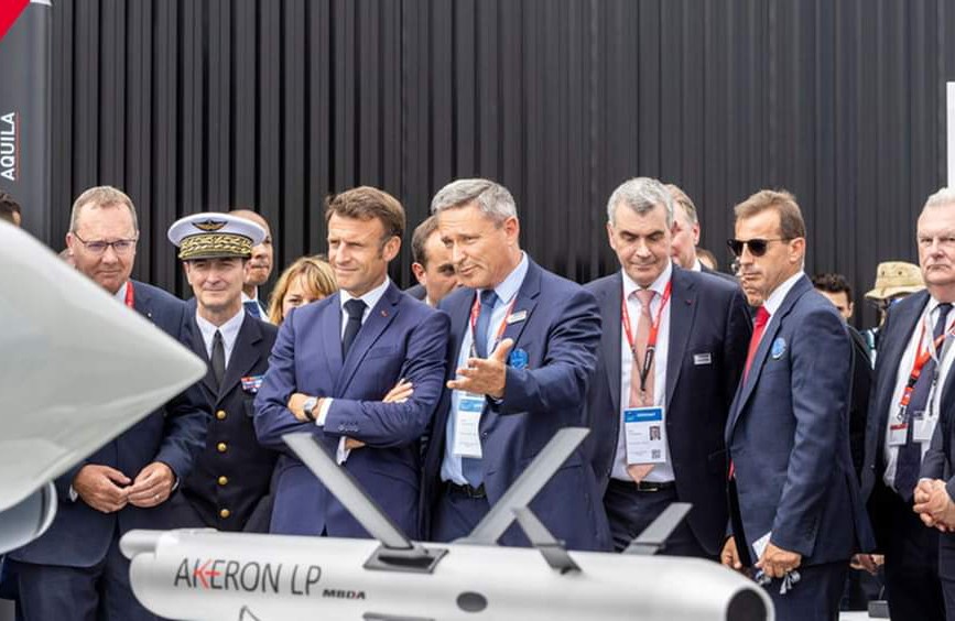 Presiden Perancis, Emmanuel Macron hadir merasmikan Pameran Udara Antarabangsa Paris 2023.