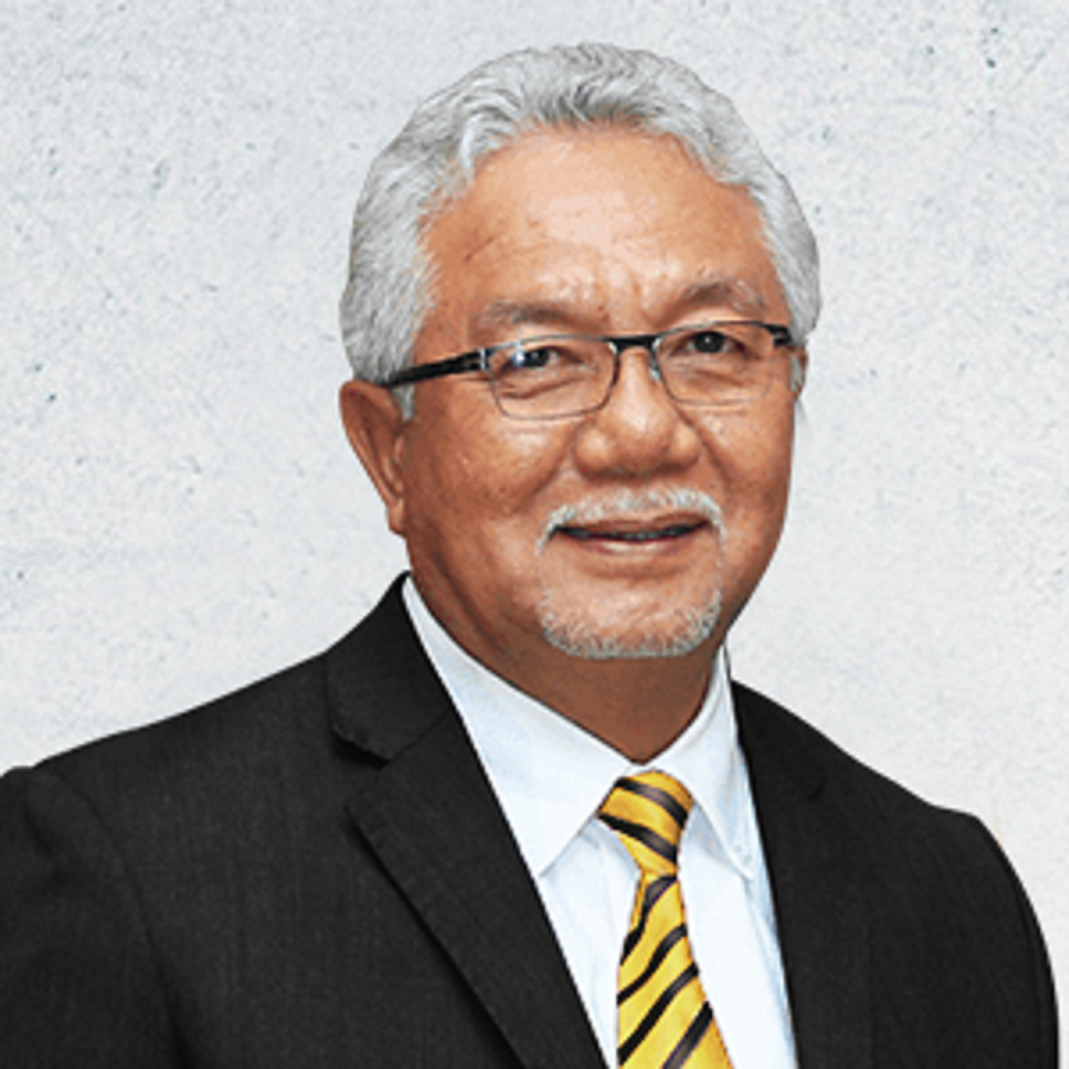 Pengerusi Maybank Tan Sri Dato’ Sri Zamzamzairani Mohd Isa