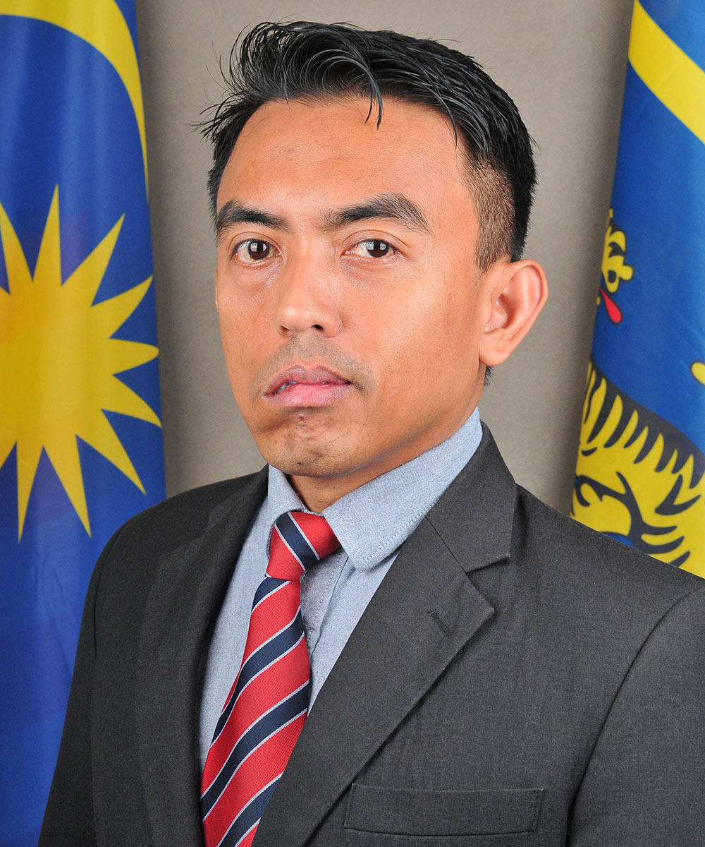 Prof Madya Dr Nahrizul Adib Kadri