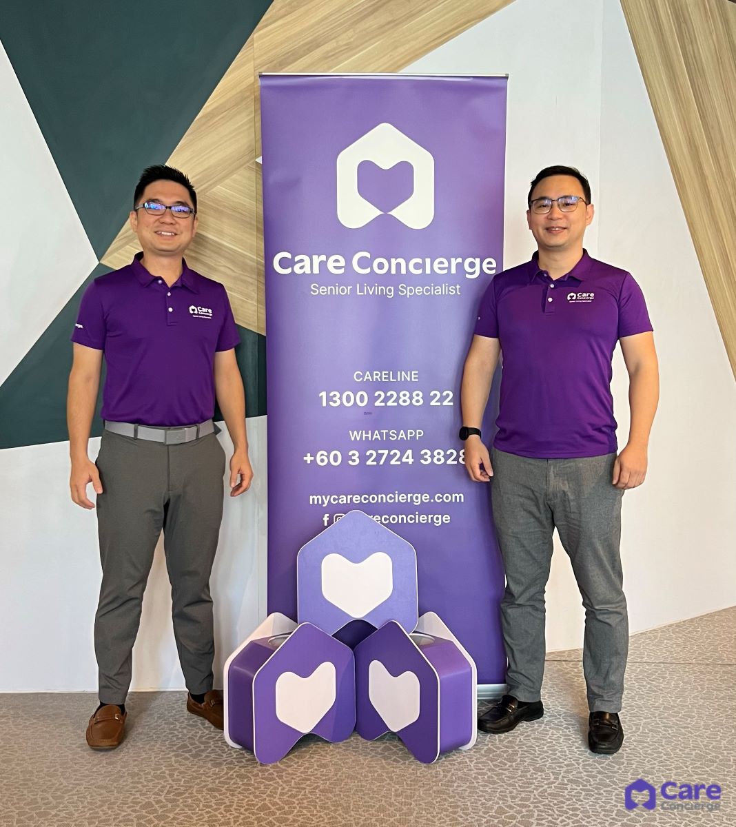 (Dari kanan) Pengasas dan Ketua Pegawai Eksekutif Care Concierge, Martin Yap dengan Pengasas Bersama dan Ketua Pegawai Operasi (COO) Care Concierge, Justin Yap.