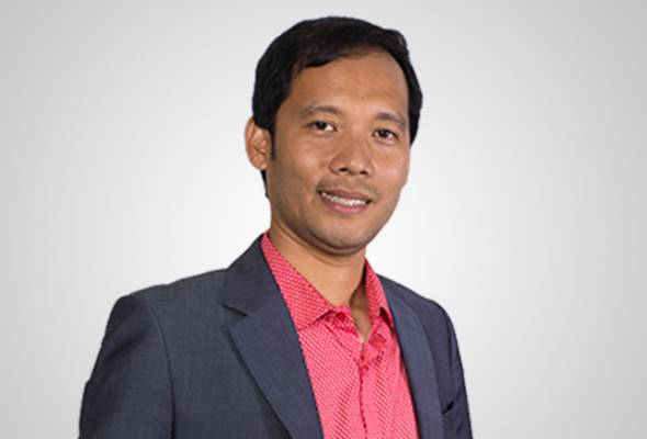 Prof Madya Dr Mohd Yusof Saari