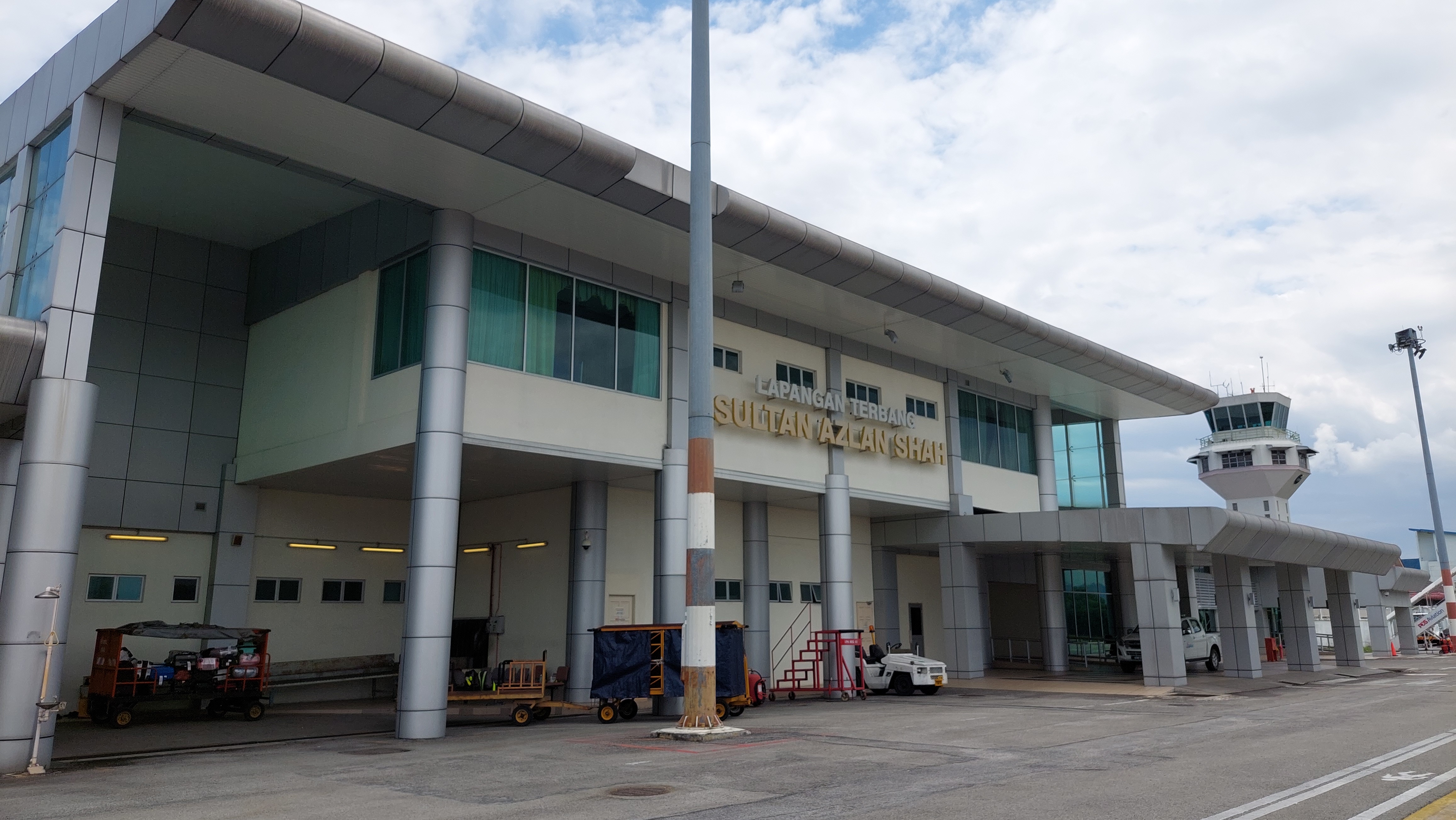 Lapangan Terbang Sultan Azlan Shah, Ipoh.