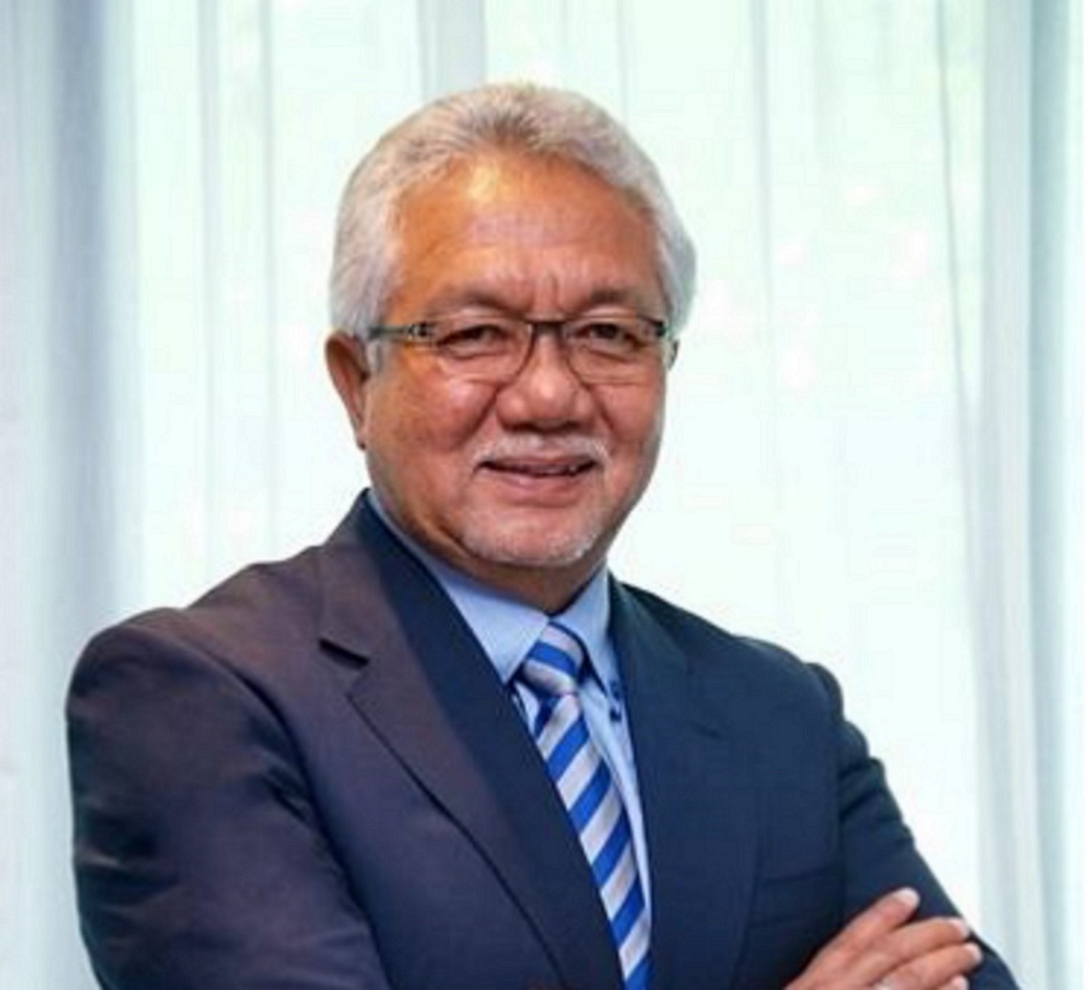 Tan Sri Zamzamzairani Mohd Isa