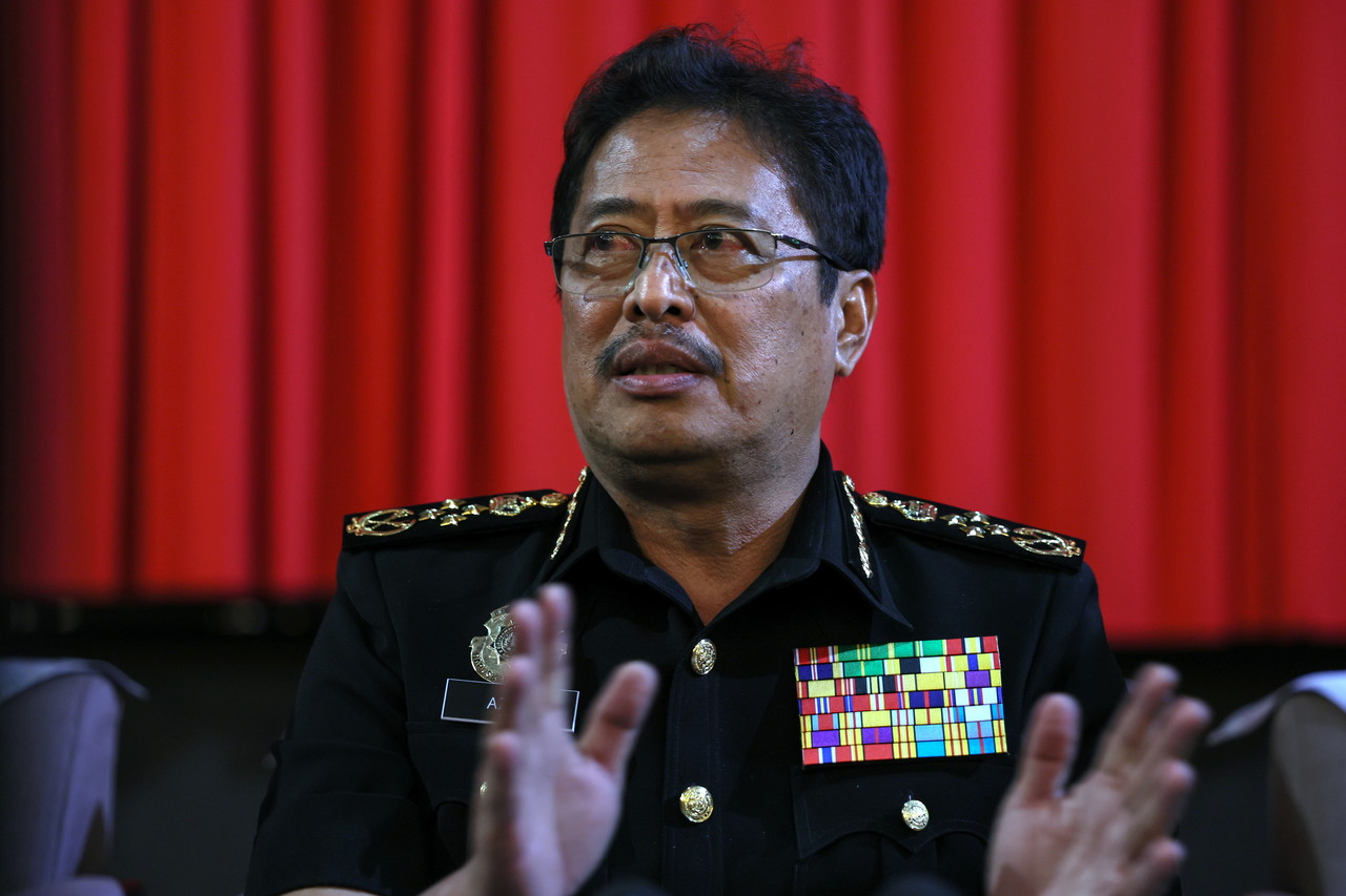 Tan Sri Azam Baki