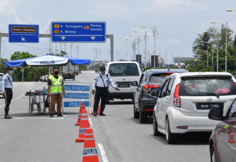 Larangan rentas negeri