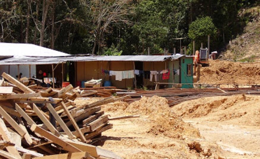 Tapak pembinaan. Gambar hiasan