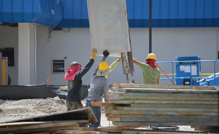 Tapak pembinaan. Gambar hiasan